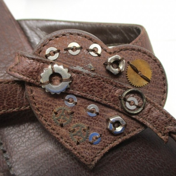 Brown Prada Kitten Heel Thong Sandals - Picture 9 of 13